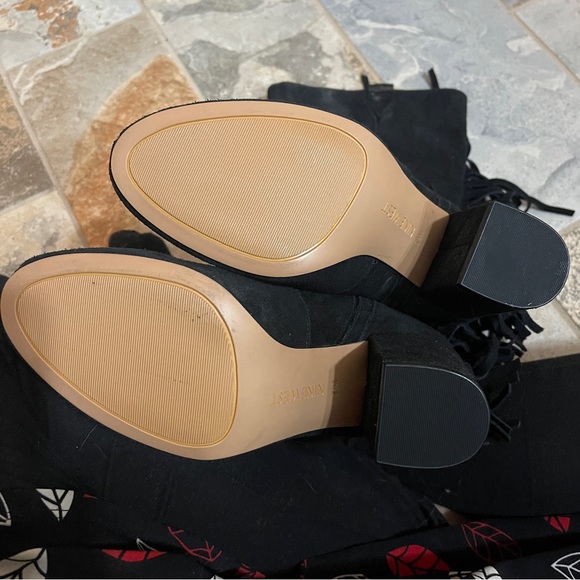 🎄Gorgeous Nine West Black Suede Fringe Knee High Pull On Boots! - Picture 4 of 9